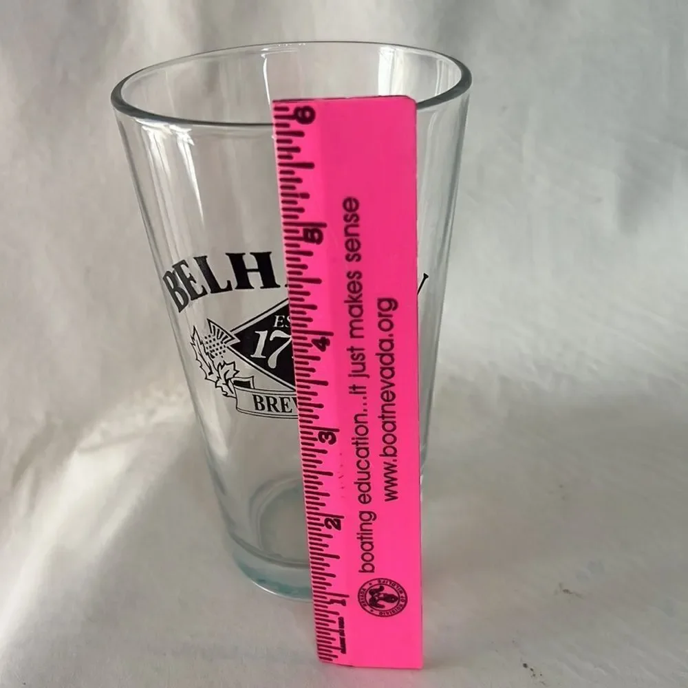 Belhaven Brewery 16 Oz Clear Beer Glass 5 3/4 In Tall 3 1/4 Round Bar Microbrews